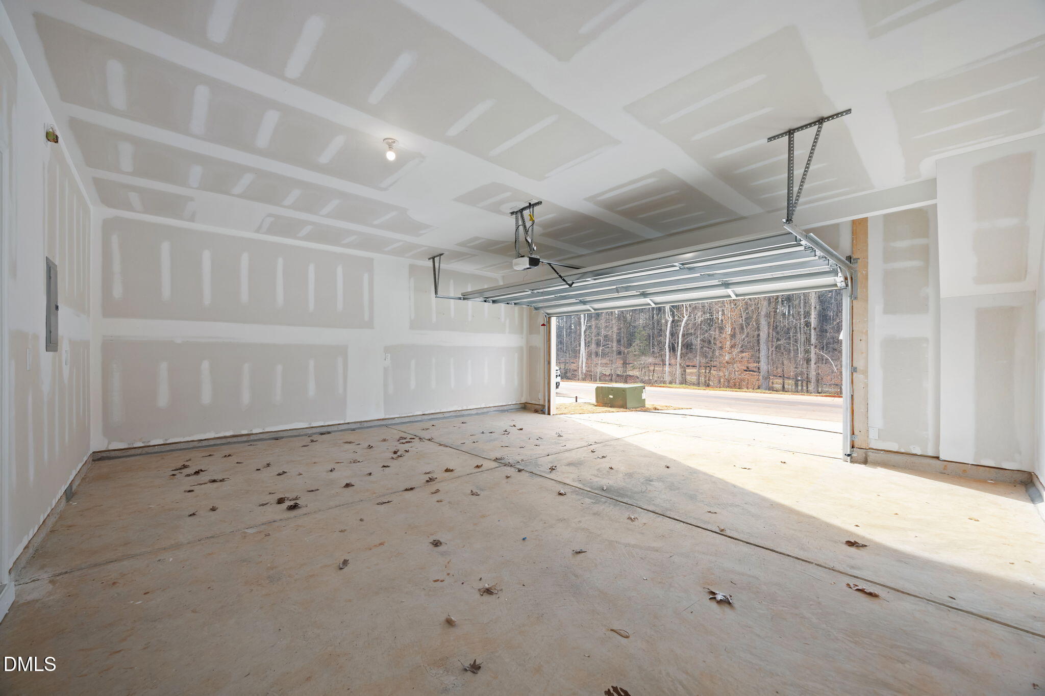 272 Fosterton Cottage Way Raleigh, NC 27603 - Photo 35 of 35 a view of an empty room with a window