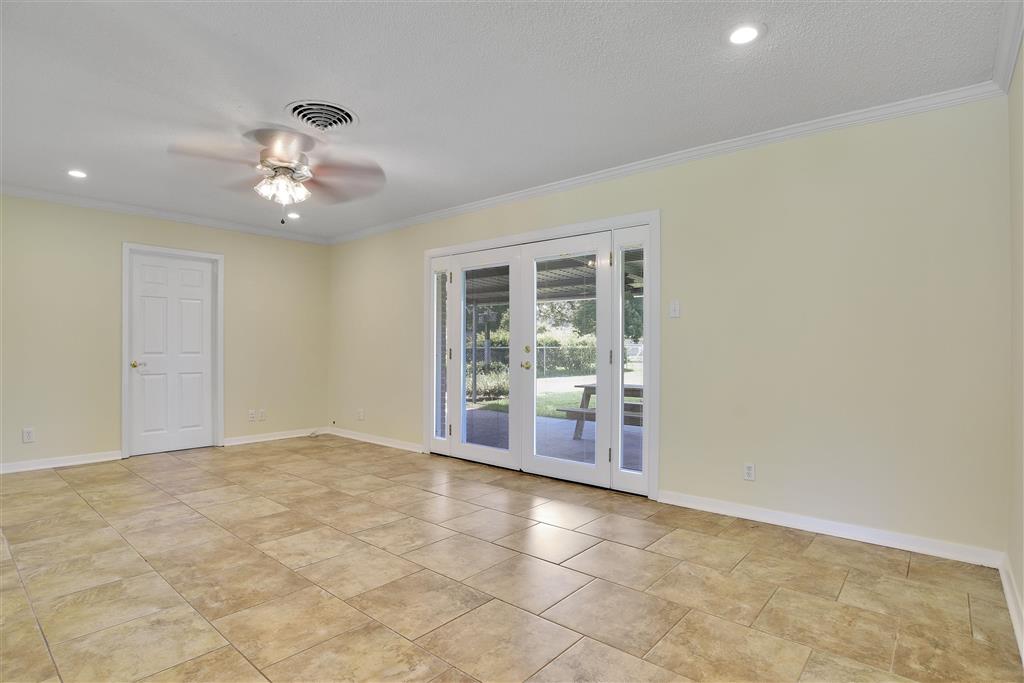 241 Spring Street Lake Charles, LA 70605 - Photo 9 of 24