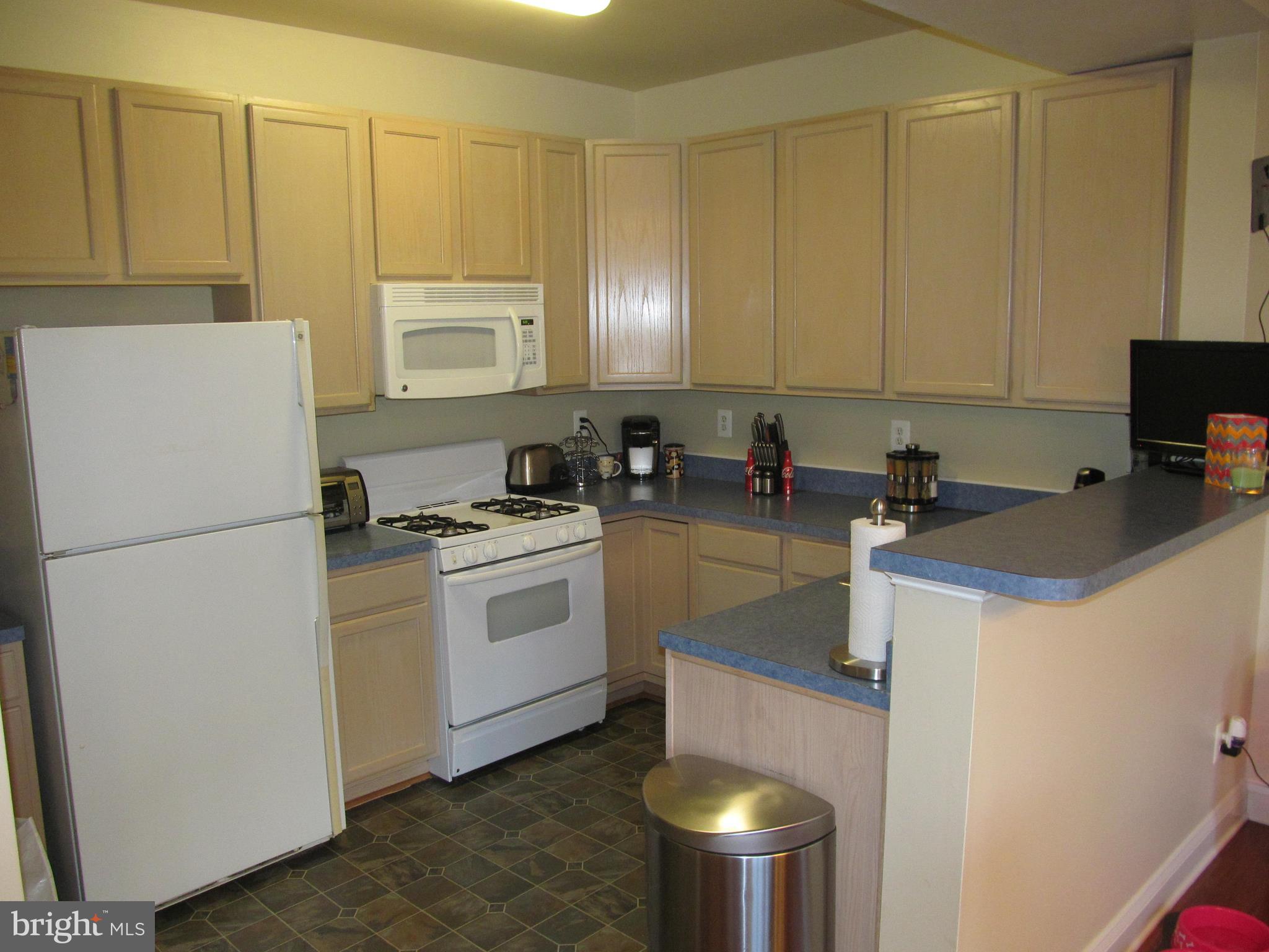 2700 Middle Neck Road Odenton, MD 21113 - Photo 20 of 30 Spacious open kitchen lay out