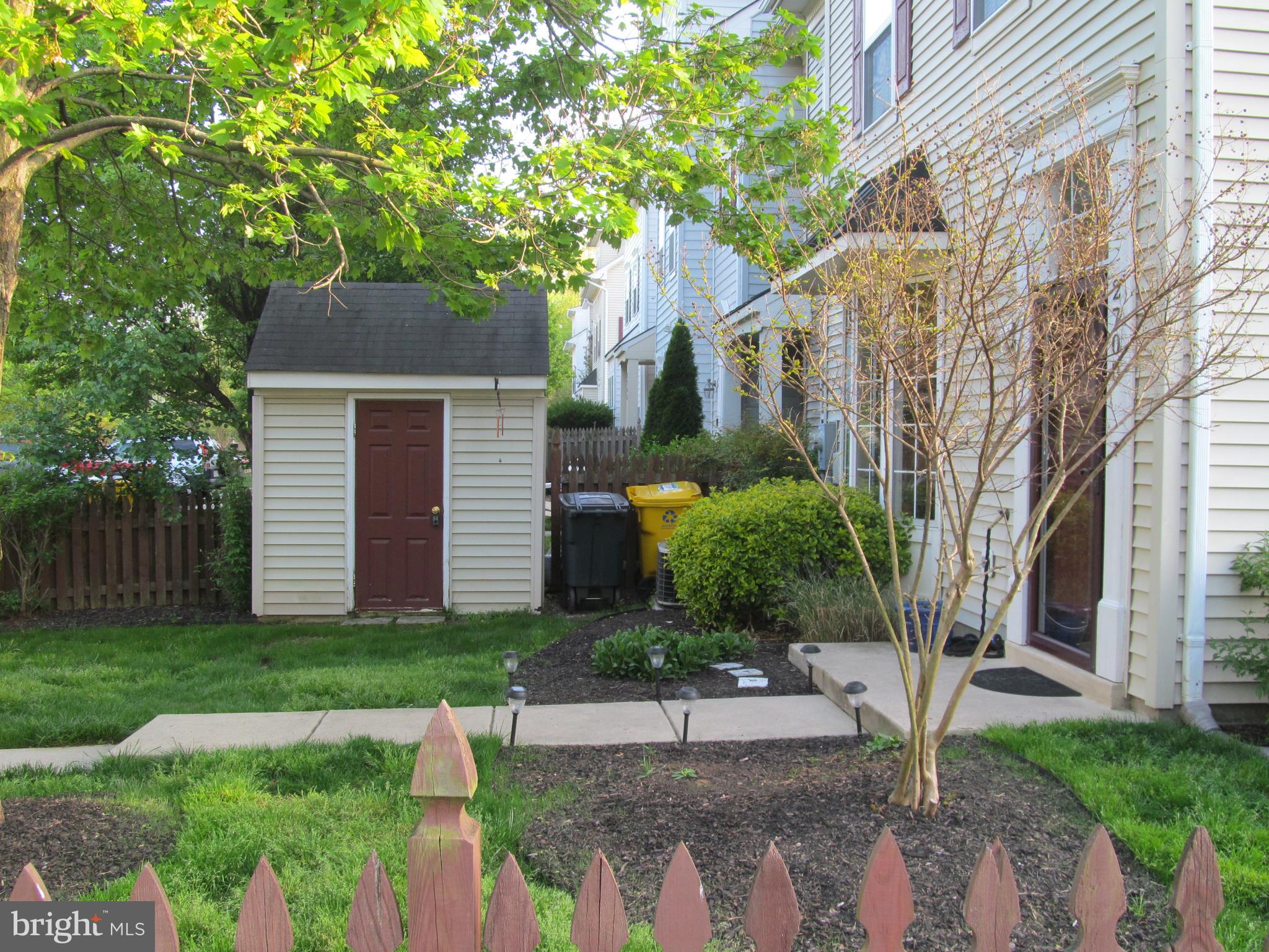 2700 Middle Neck Road Odenton, MD 21113 - Photo 5 of 30 Fenced in front yard area with storage shed.