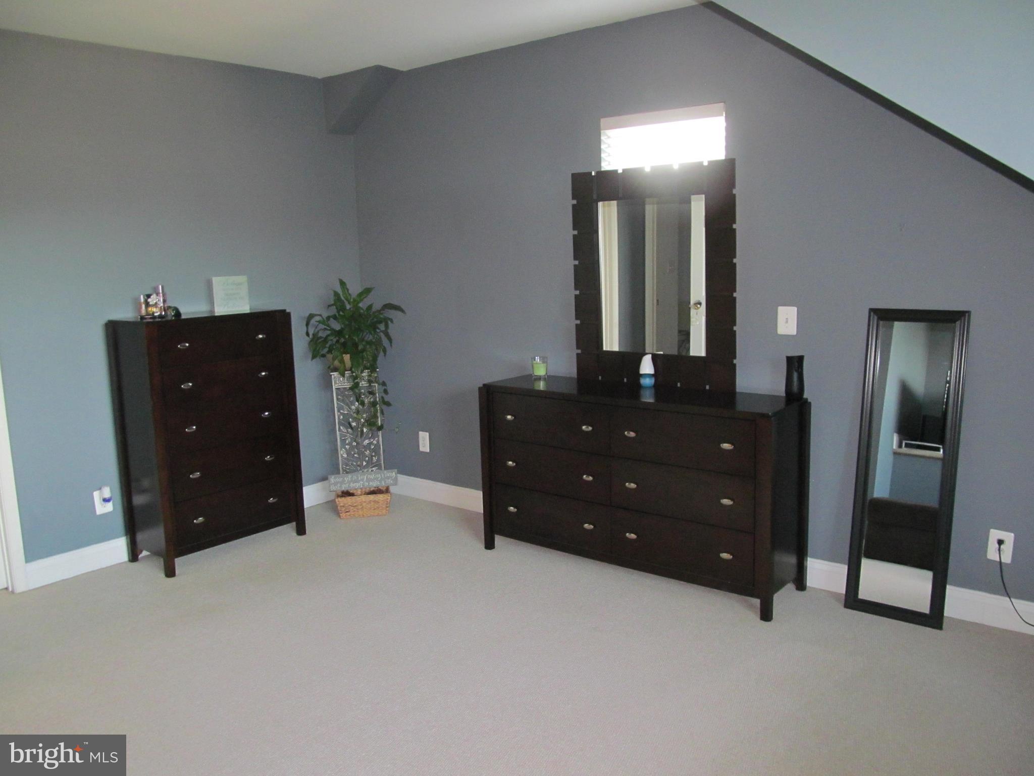 2700 Middle Neck Road Odenton, MD 21113 - Photo 8 of 30 Plenty of extra room in your master bedroom