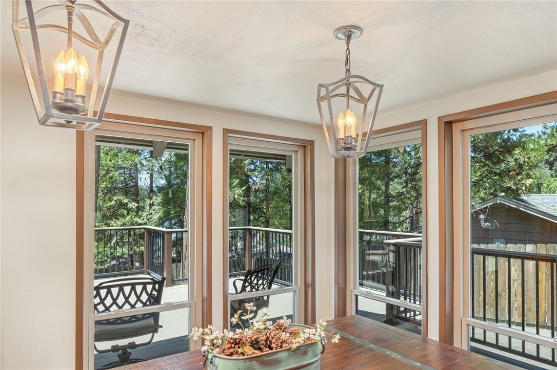 53644 Acorn Road Mariposa, CA 95338 - Photo 27 of 65 New light fixtures