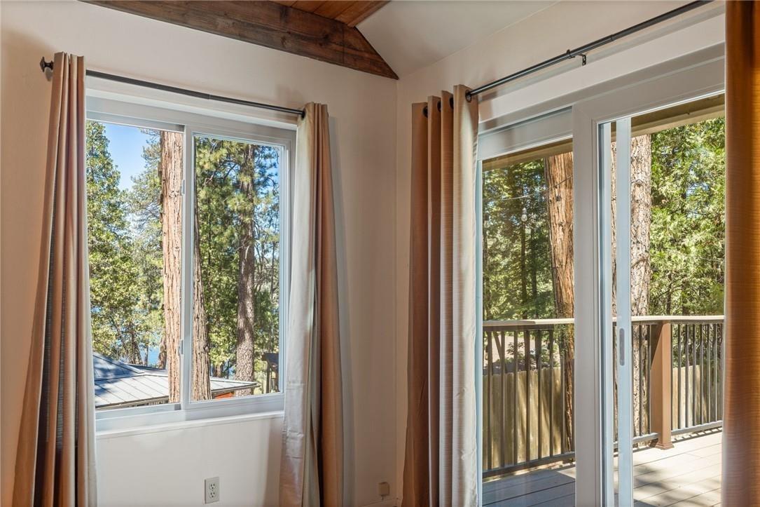 53644 Acorn Road Mariposa, CA 95338 - Photo 9 of 65 Bedroom 1 with lake views and a slider out to deck