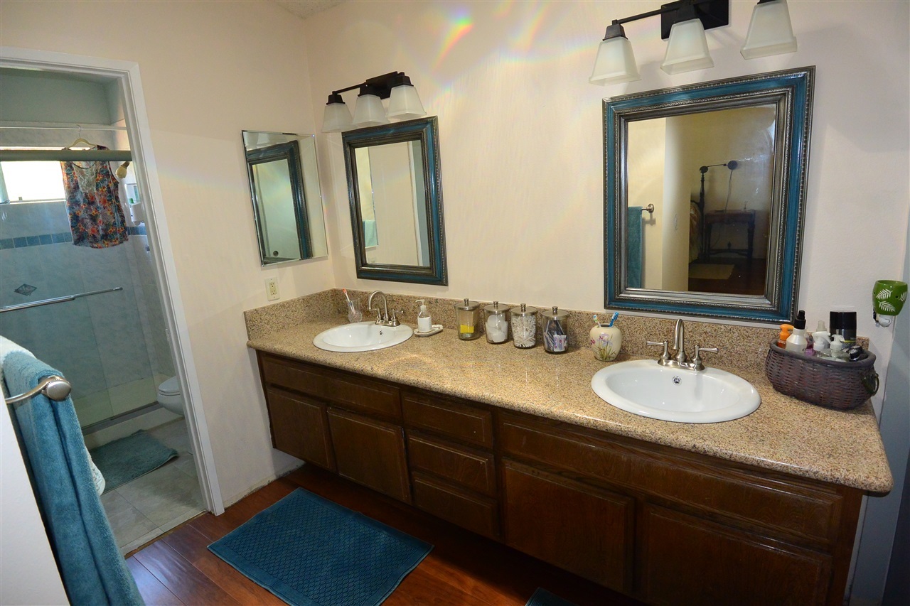 10366 Moorpark Street Spring Valley, CA 91978 - Photo 17 of 25 Gallery Image 17