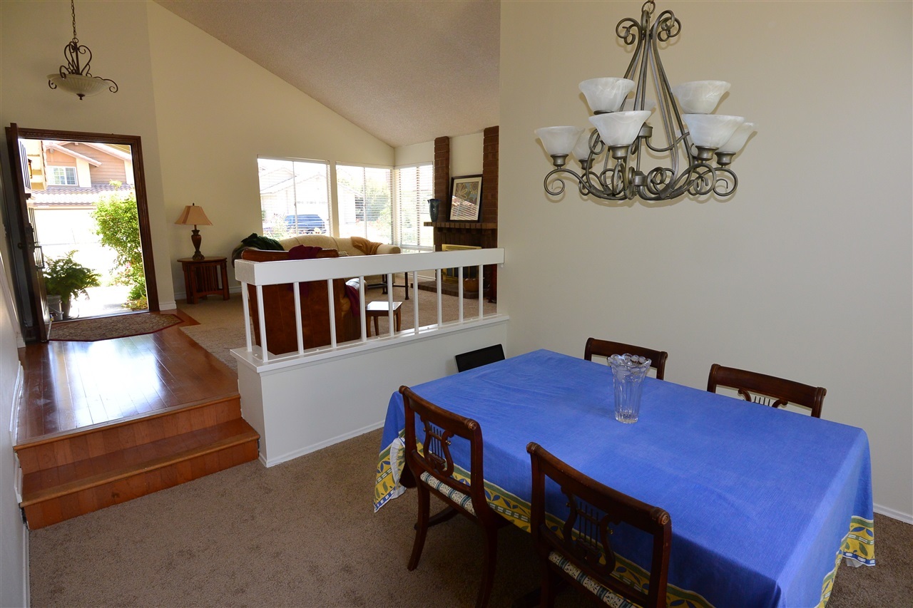 10366 Moorpark Street Spring Valley, CA 91978 - Photo 5 of 25 Gallery Image 5