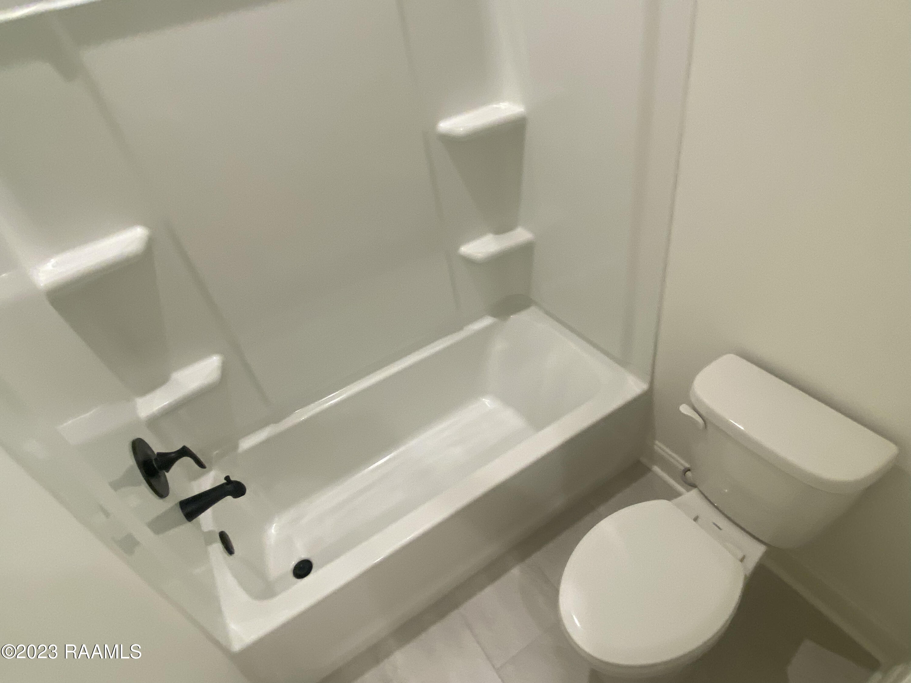 8550 Cat Road, Unit B Maurice, LA 70555 - Photo 13 of 20 IMG_5955