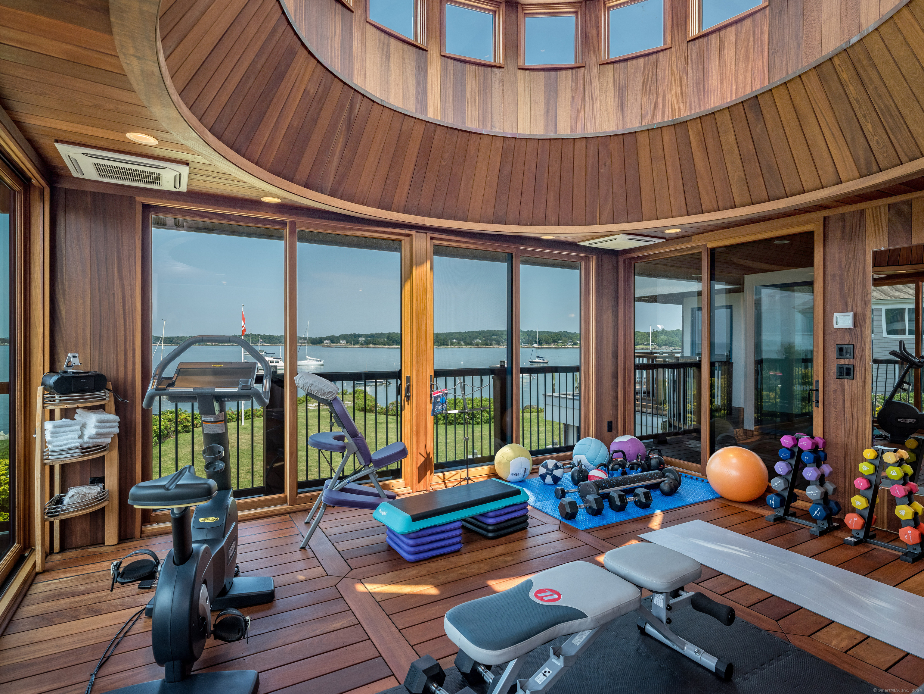 215 Uncas Point Road Guilford, CT 06437 - Photo 22 of 40 a outdoor space with furniture