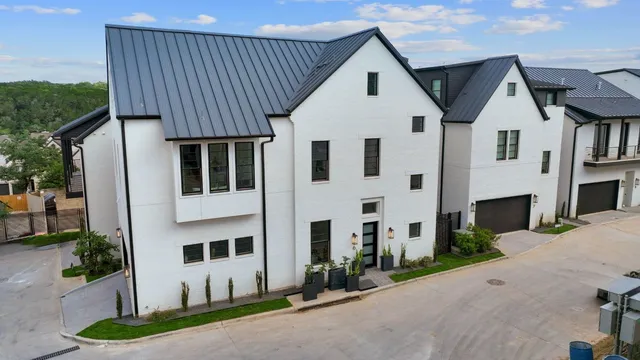 $1,679,000 | 1719 Spyglass Drive, Unit 12, Austin, TX 78746