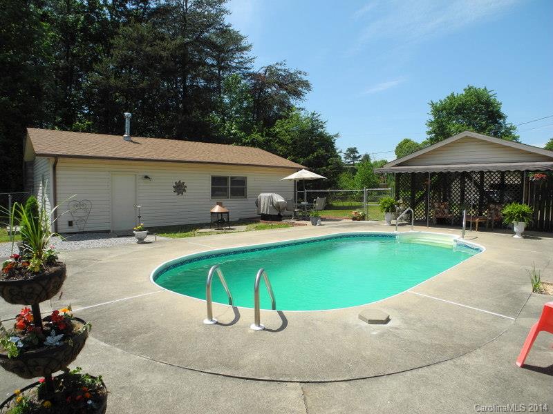 3219 Anderson Mountain Road Maiden, NC 28650 - Photo 18 of 24 Gallery Image 18
