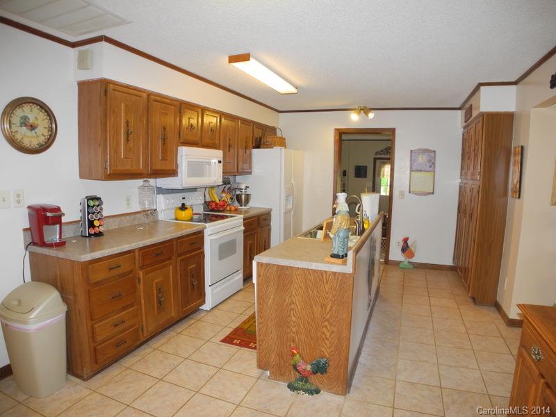 3219 Anderson Mountain Road Maiden, NC 28650 - Photo 7 of 24 Gallery Image 7