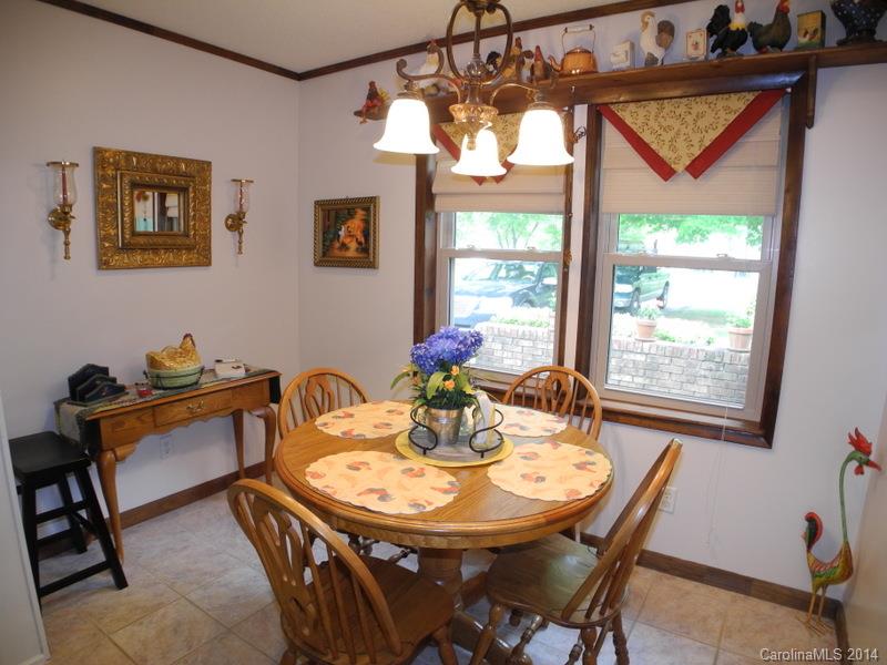 3219 Anderson Mountain Road Maiden, NC 28650 - Photo 9 of 24 Gallery Image 9