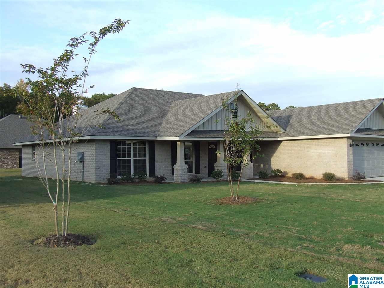 321 Golden Meadows Place Alabaster, AL 35007 - Photo 2 of 23