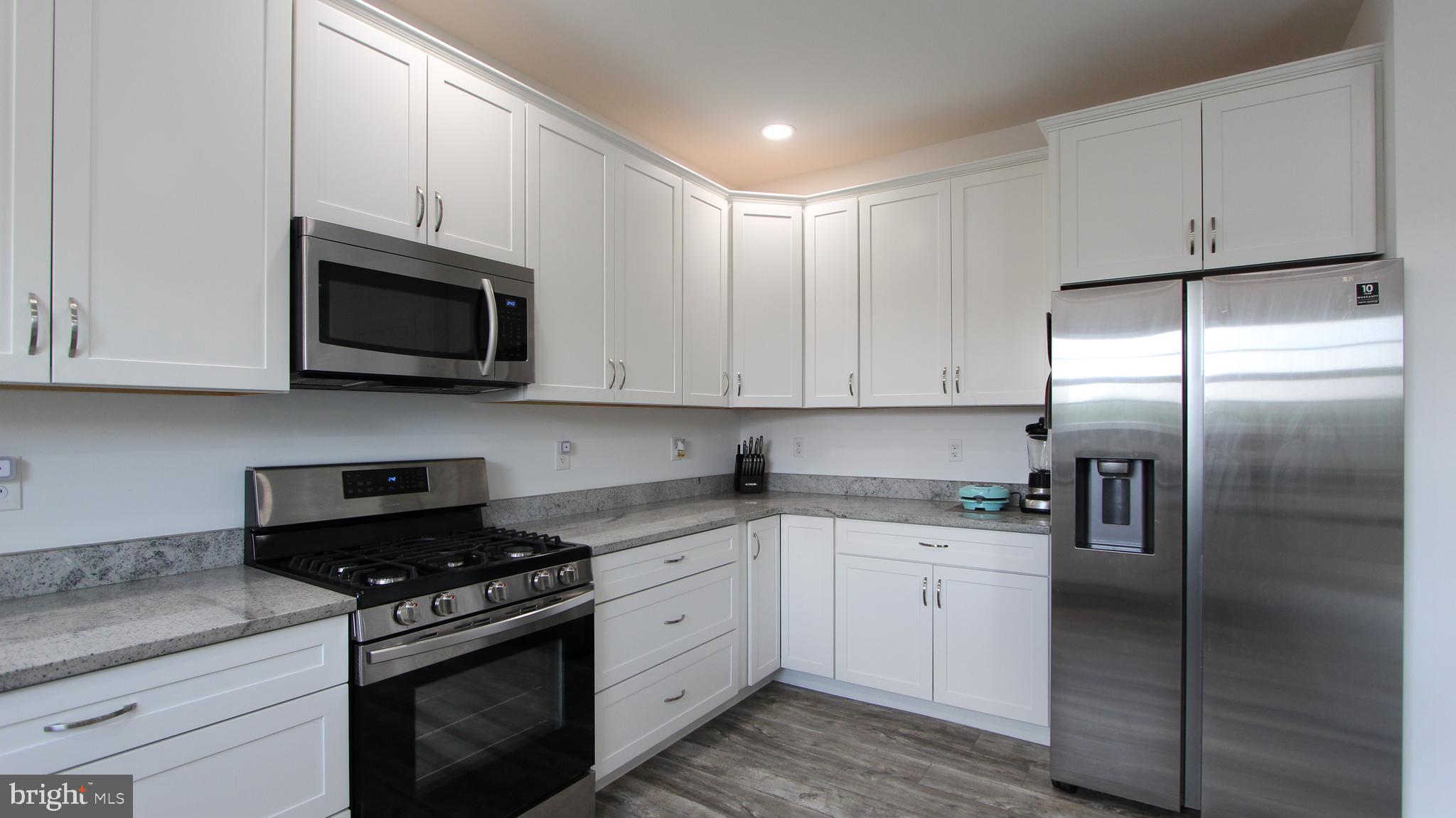 1228 Fieldsboro Road Townsend, DE 19734 - Photo 3 of 33