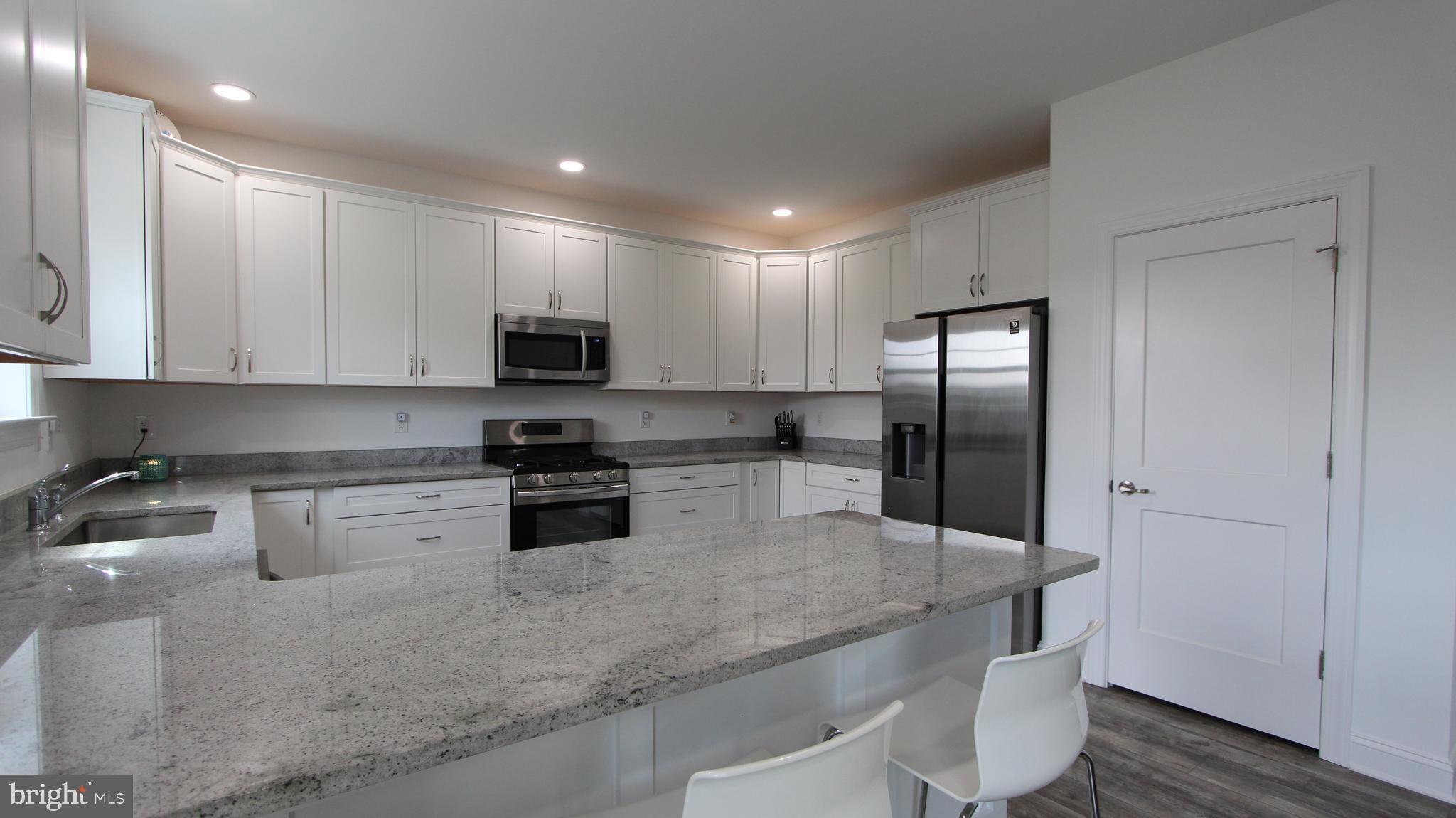 1228 Fieldsboro Road Townsend, DE 19734 - Photo 4 of 33