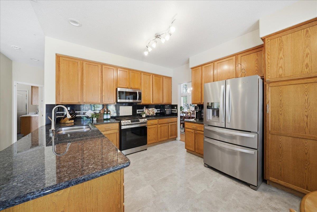 1801 Talon Road Rocklin, CA 95765 - Photo 11 of 38