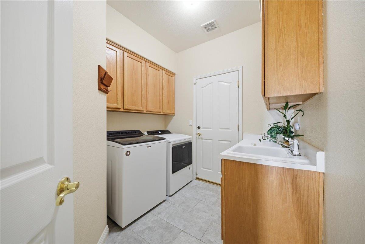 1801 Talon Road Rocklin, CA 95765 - Photo 15 of 38