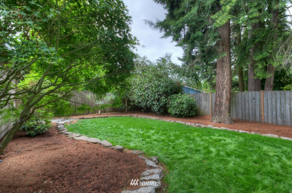 740 14th Way Southwest Edmonds, WA 98020 - Photo 19 of 20 Gallery Image 19