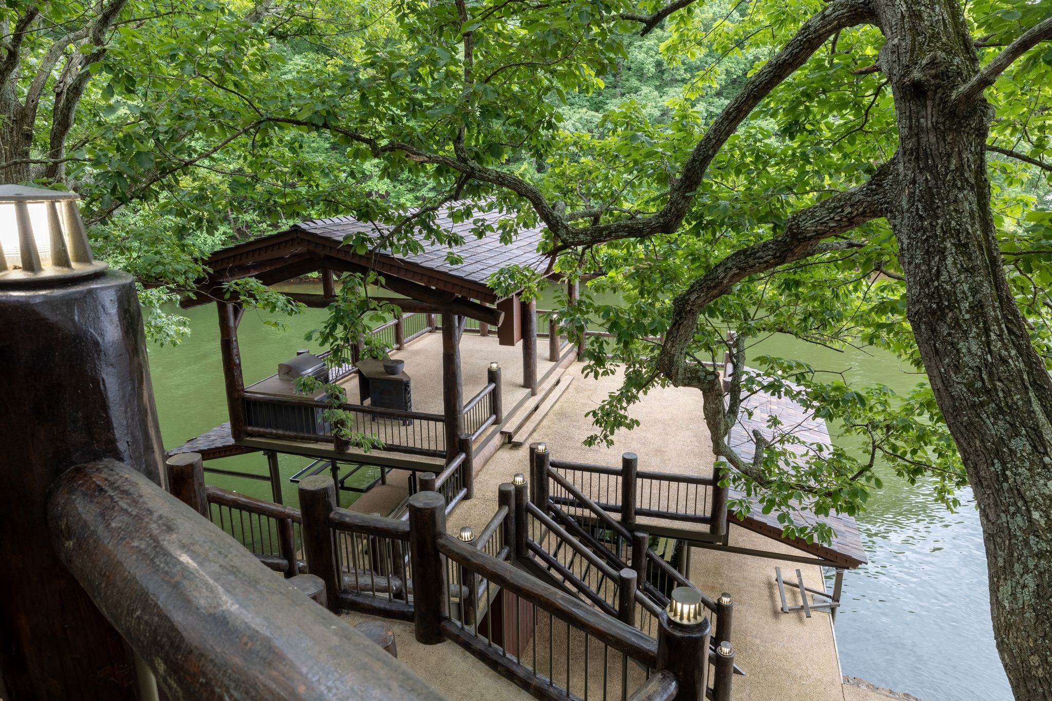721 Three Point Road Muscle Shoals, AL 35661 - Photo 48 of 51