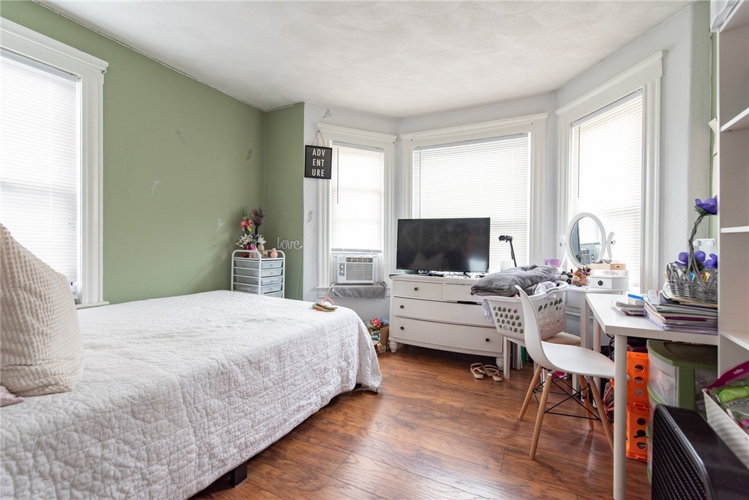 209 Crawford Street Woonsocket, RI 02895 - Photo 11 of 41 Gallery Image 11