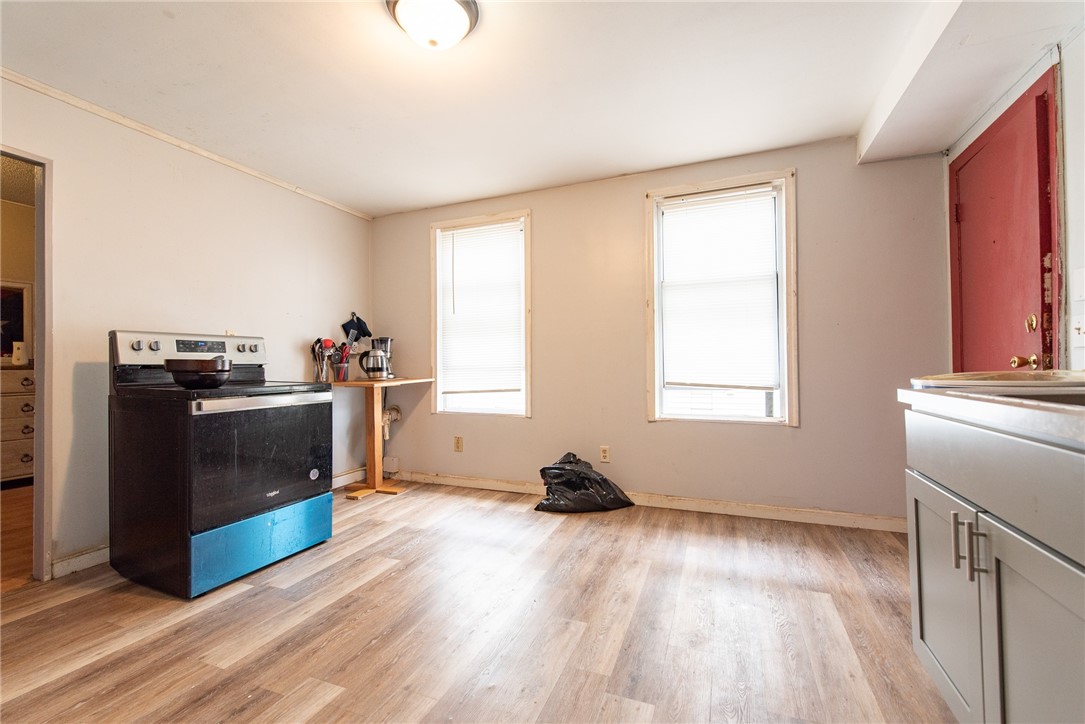 209 Crawford Street Woonsocket, RI 02895 - Photo 17 of 41 Gallery Image 17