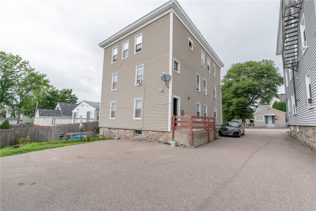 209 Crawford Street Woonsocket, RI 02895 - Photo 41 of 41 Gallery Image 41