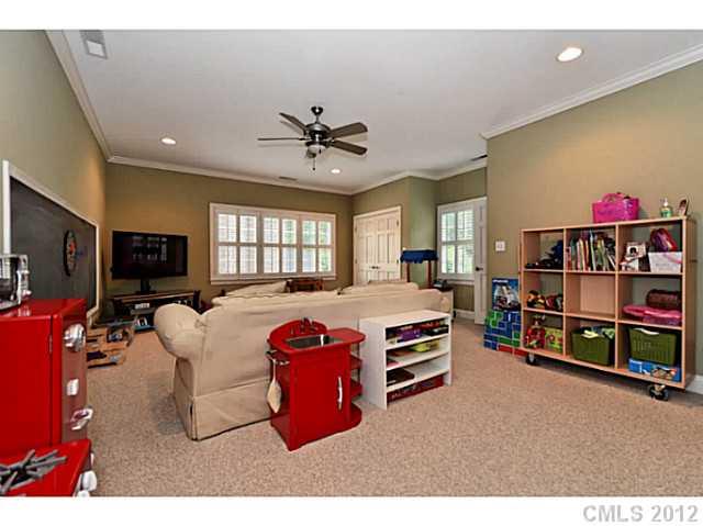 1526 Windy Ridge Road Charlotte, NC 28270 - Photo 9 of 16 Gallery Image 9