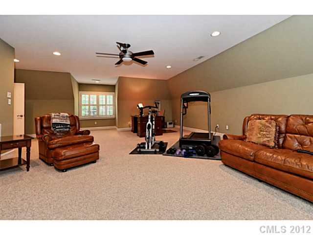 1526 Windy Ridge Road Charlotte, NC 28270 - Photo 10 of 16 Gallery Image 10