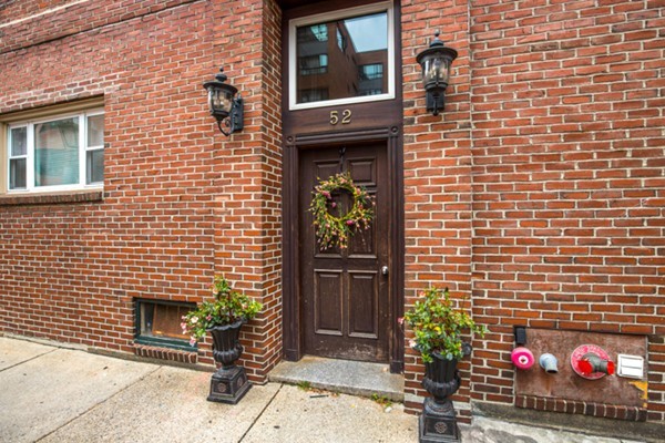52 Cooper Street, Unit 3 Boston, MA 02113 - Photo 16 of 24 Gallery Image 16