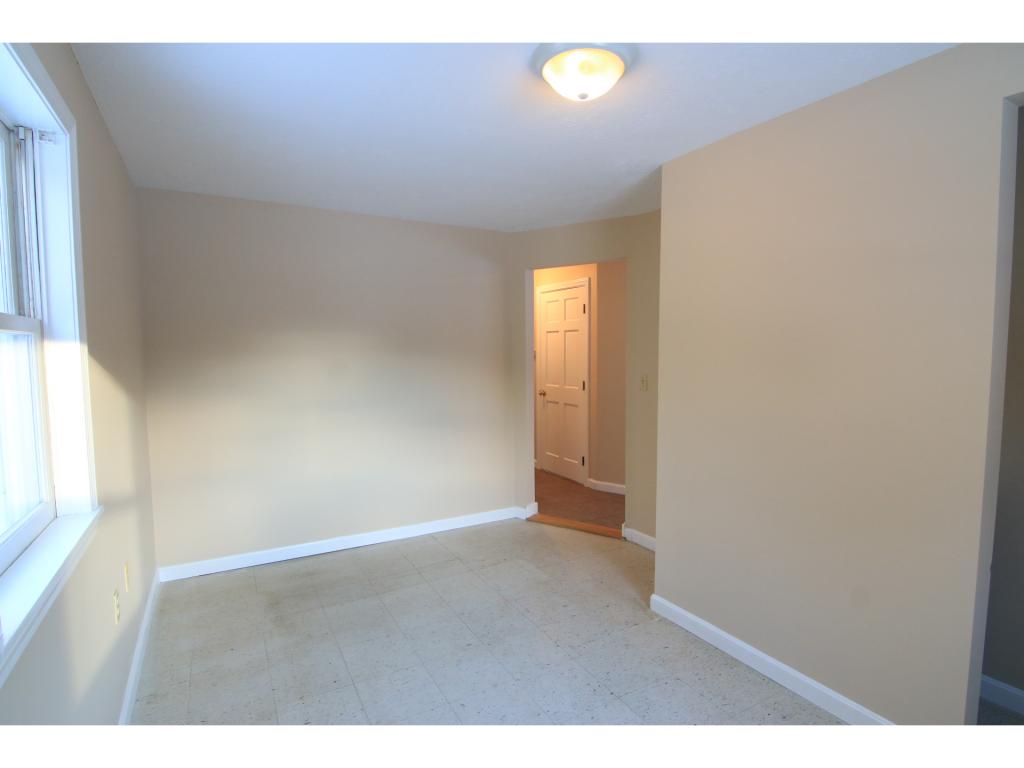 218 Bog Road Concord, NH 03303 - Photo 13 of 31