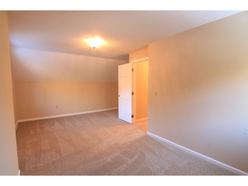 218 Bog Road Concord, NH 03303 - Photo 14 of 31