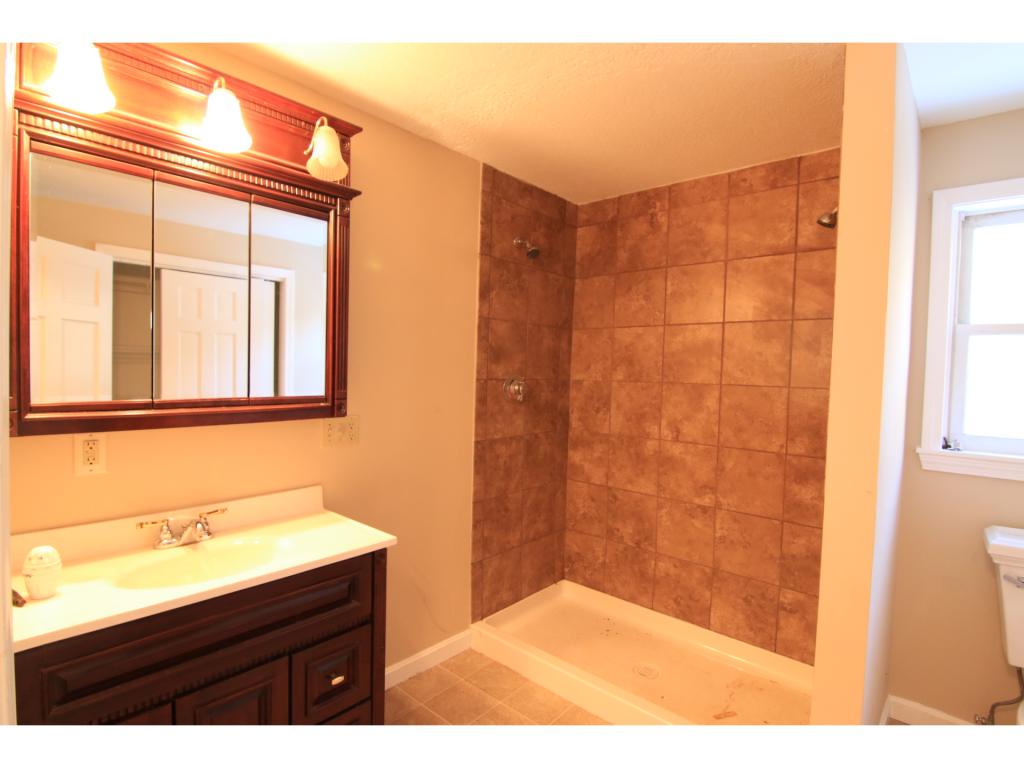 218 Bog Road Concord, NH 03303 - Photo 16 of 31