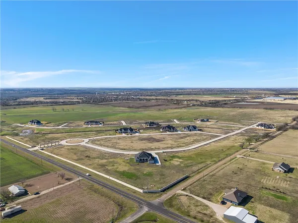 $197,000 | 107 Yellow Rose Street, Lorena, TX 76655