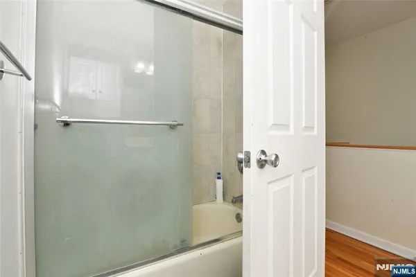 $825,000 | 1 Lincoln Place, Moonachie, NJ 07074