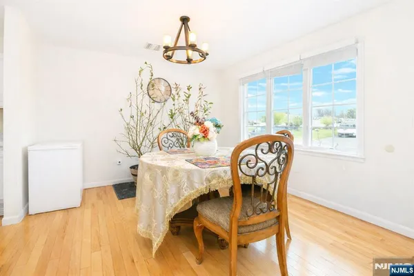 $825,000 | 1 Lincoln Place, Moonachie, NJ 07074