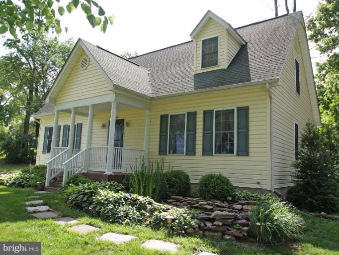 858 Berrys Ferry Road White Post, VA 22663 - Photo 11 of 30 Exterior (Front)