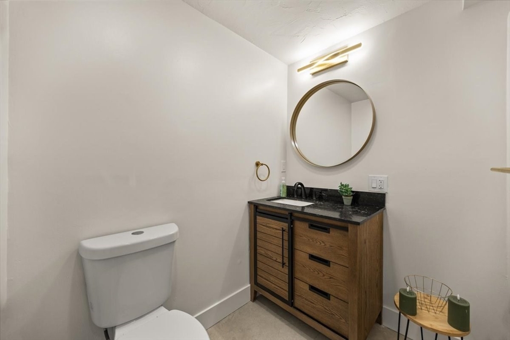 46 Old Powder House Road Lakeville, MA 02347 - Photo 30 of 40 Gallery Image 30