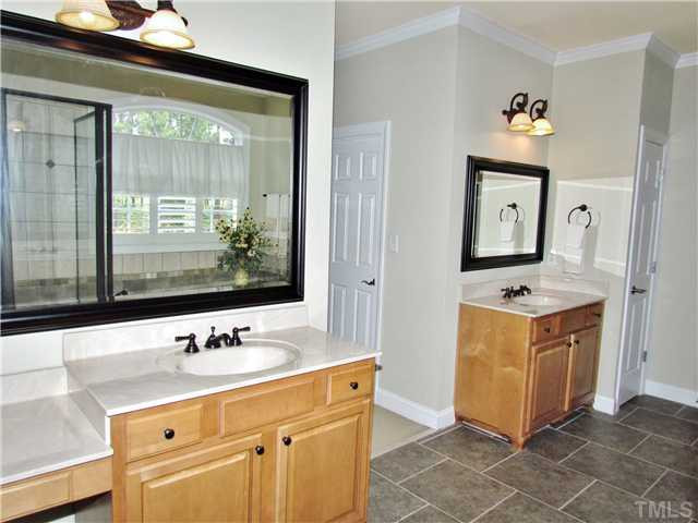 2608 Drommore Lane Raleigh, NC 27614 - Photo 20 of 25 Master Bath/Spa