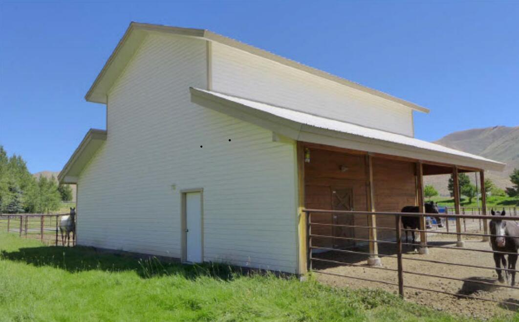 1371 Silver Star Drive Hailey, ID 83333 - Photo 4 of 37 Hay Barn and Loafing Sheds