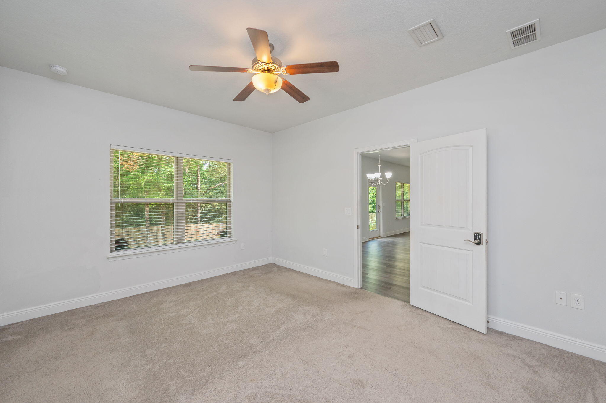 5737 Marigold Loop Crestview, FL 32539 - Photo 18 of 37 Light bright primary