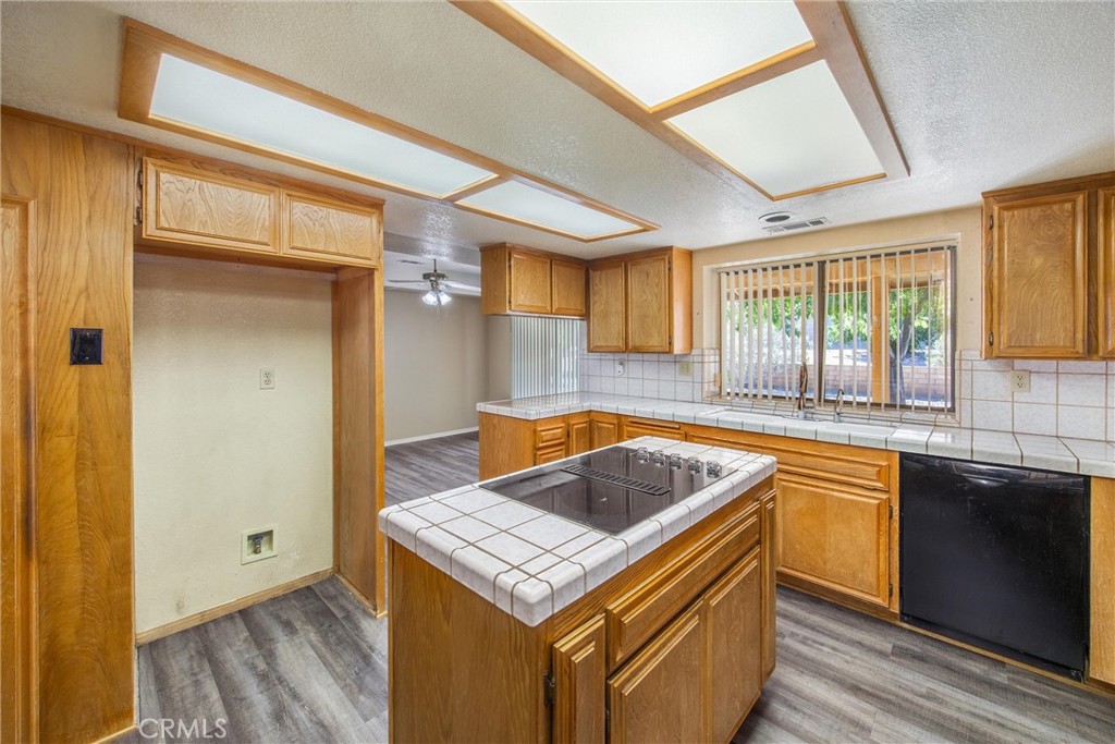 16466 Tude Road Apple Valley, CA 92307 - Photo 24 of 61
