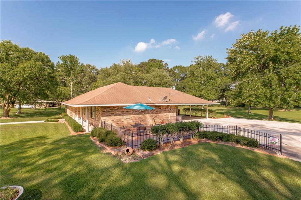 30689 Dunn Road Denham Springs, LA 70726 - Photo 34 of 40 Gallery Image 34