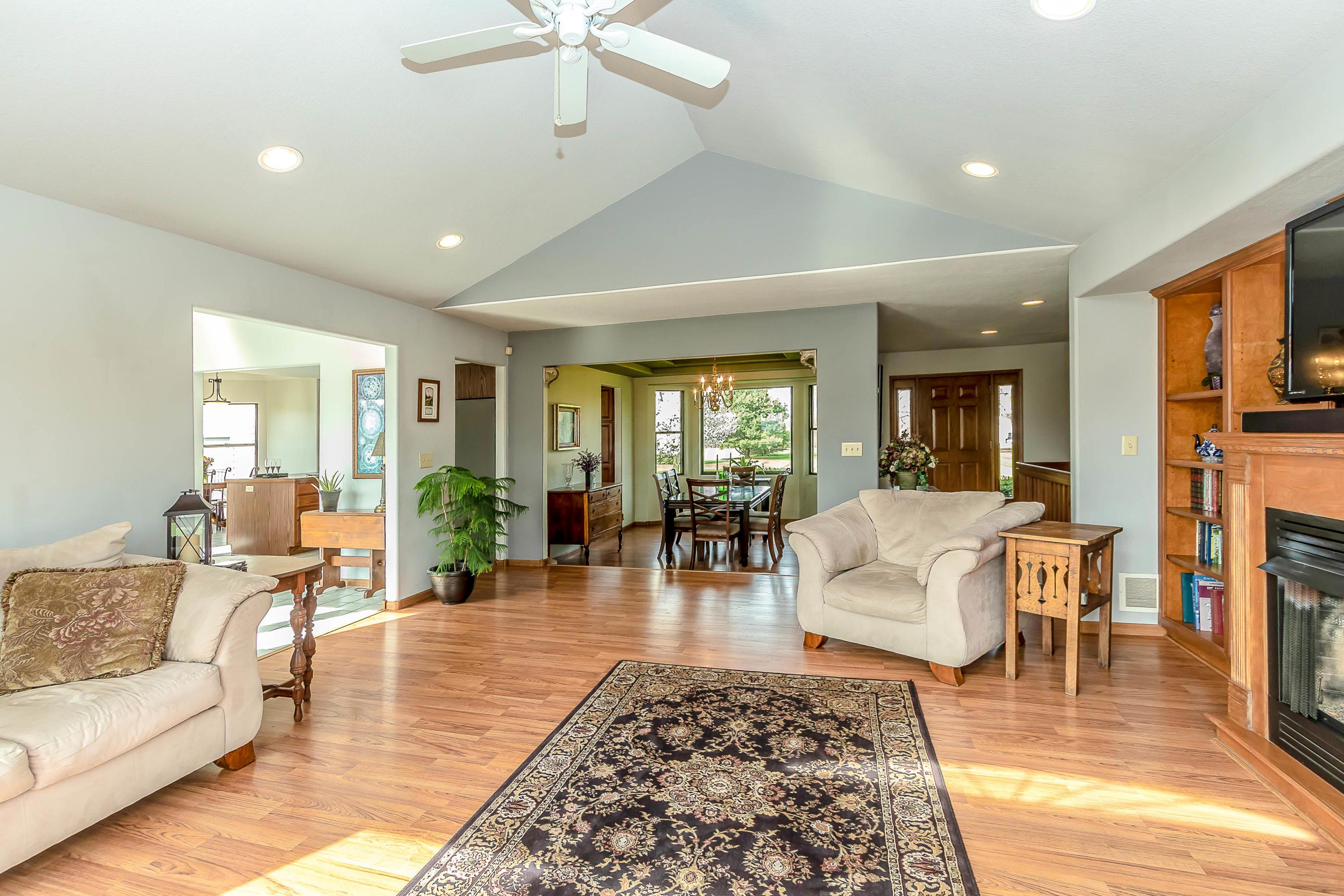 1938 River Road Delaware, OH 43015 - Photo 33 of 59
