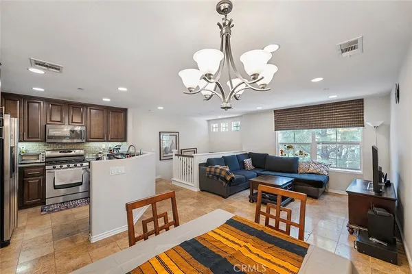 $925,000 | 92 New Season, Irvine, CA 92602