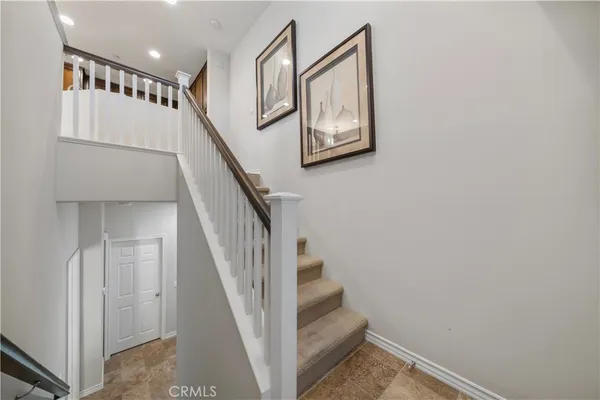 $925,000 | 92 New Season, Irvine, CA 92602