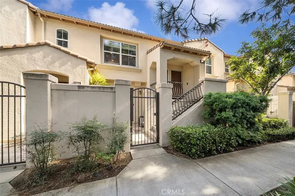 $925,000 | 92 New Season, Irvine, CA 92602