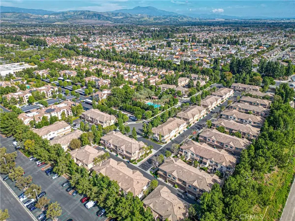 $925,000 | 92 New Season, Irvine, CA 92602