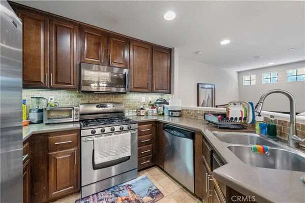 $925,000 | 92 New Season, Irvine, CA 92602