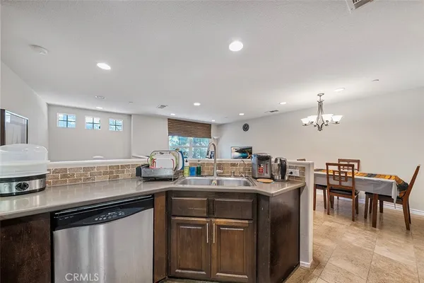 $925,000 | 92 New Season, Irvine, CA 92602