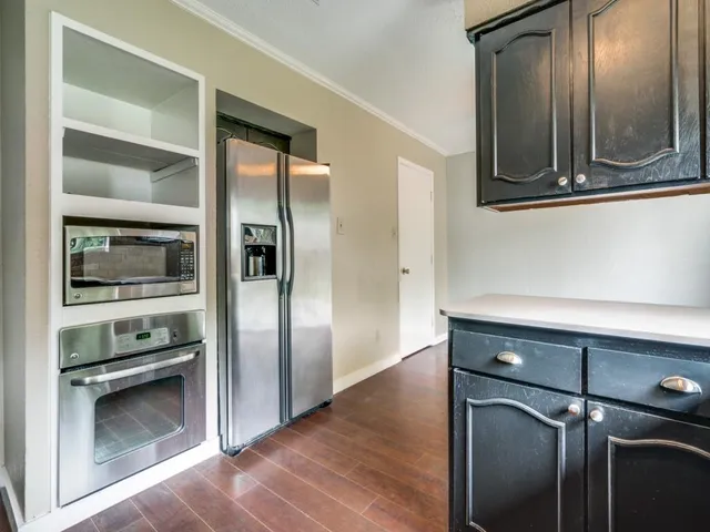 $2,250 | 935 Easy Street, Grapevine, TX 76051