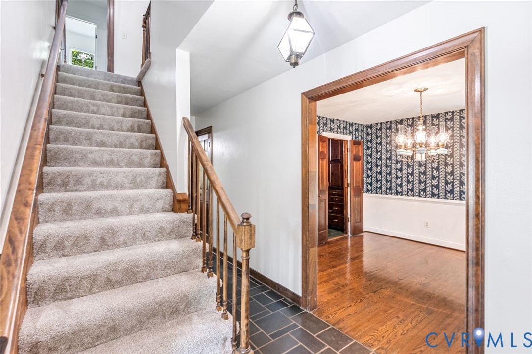 5701 Elfinwood Road Chester, VA 23831 - Photo 8 of 52